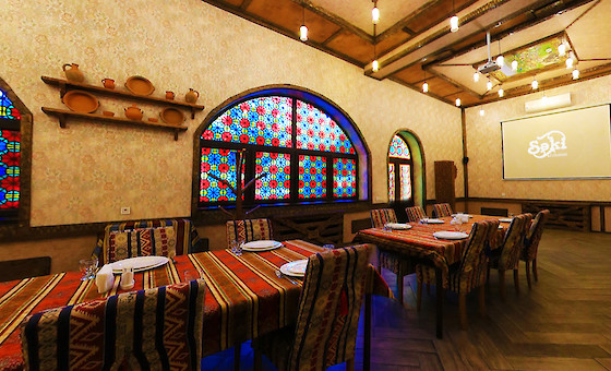 Şəki Rəhman Restoranı